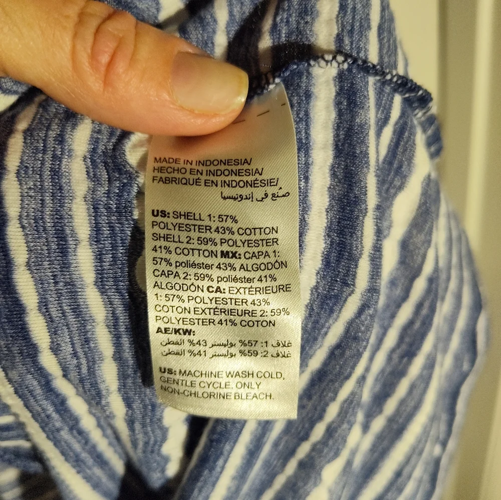 Chicos Cardigan - Picture 5 of 5